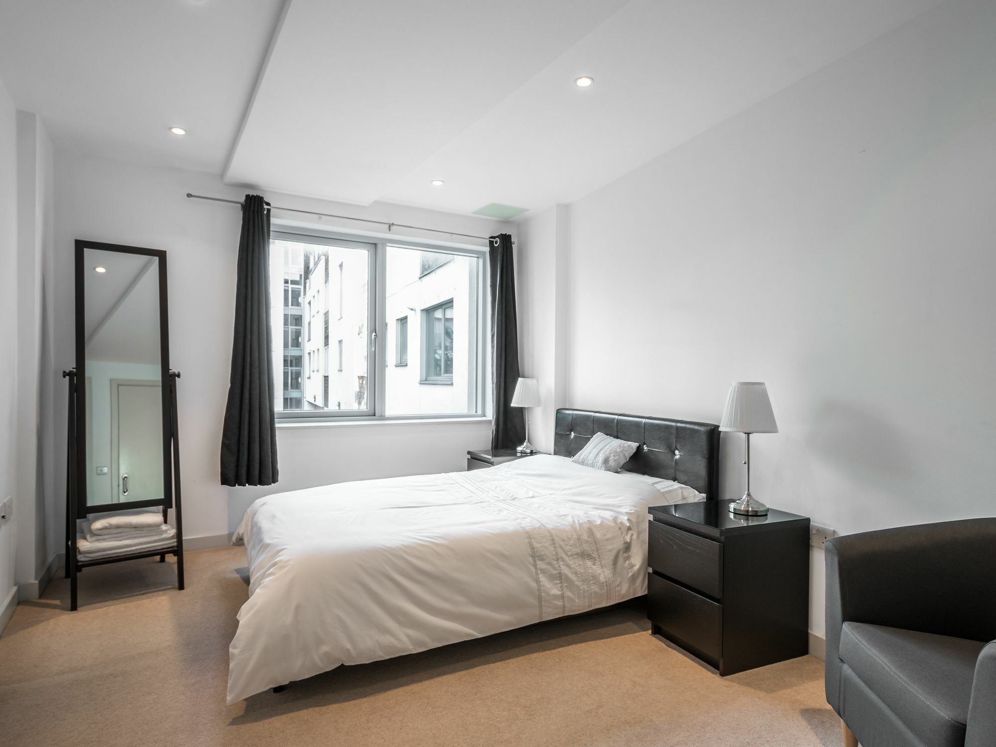 City Center Apartment ベドフォード エクステリア 写真